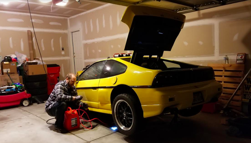 Illustration for article titled A Michigan Man is Fixing His Late Father's Highly-Modified Pontiac Fiero and I'm Going to Help Him